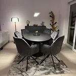 Daire Moderne Penthouse Mit Einzigartigem Balkon *