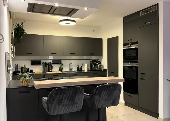 Moderne Penthouse Mit Einzigartigem Balkon * Weissenburg in Bayern