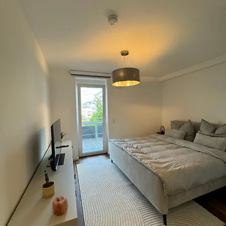 Moderne Penthouse Mit Einzigartigem Balkon Apartmán