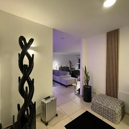 Apartmán Moderne Penthouse Mit Einzigartigem Balkon